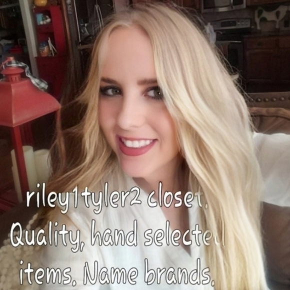 Vtg 80s Scarf blue /purple/pink bright pretty satin floral Large square Scarf - Picture 8 of 8